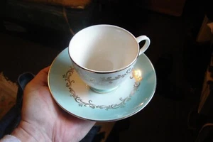 A+ Vintage Cup Saucer Homer Laughlin Lifetime China GOLD CROWN MCM 1 Owner 50’s - Picture 1 of 4