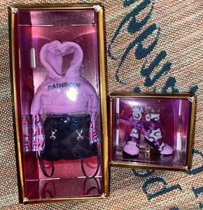 Rainbow High Extra Outfit MGA No Doll Top Skirt Shoes Purple Theme - Picture 1 of 5