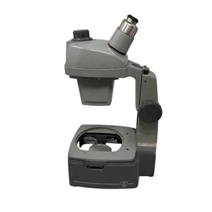 Microscopio Bausch Lomb StereoZoom 0,7x–3x binocular con base – como está - Imagen 1 de 5