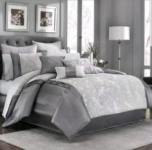 Manor Hill Haven Cloud  Euro Sham Quilted Silver :/Gray NEW - Picture 1 of 4