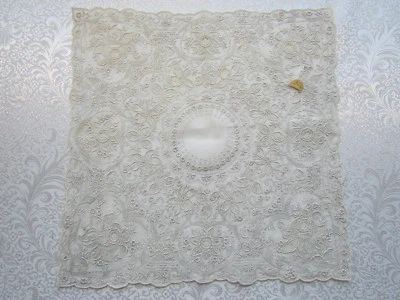 Vintage/Antigo Casamento Creme Hankie Bordado Fio Aberto Trabalho "Não Usado" - Imagem 1 de 4