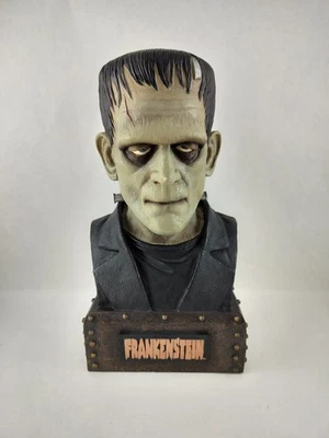 Banco de monedas busto Frankenstein X-Plus juguetes universales para monstruos - tal cual* Foto 1 de 4