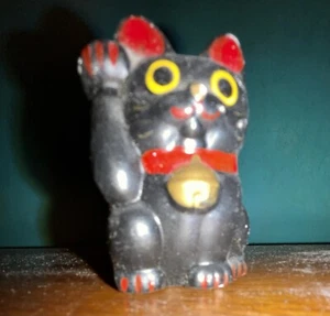 Figura de gato negro japonés Maneki Beckoning Lucky - Imagen 1 de 8