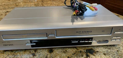Combo Hitachi DVD/VCR DV-PF73U probado sin control remoto. Cables de A/V incluidos Foto 1 de 4