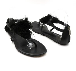 POUR LA VICTOIRE Sandals Womens Size 9.5 Black Floral Thong Zip Back Flat - Picture 1 of 6
