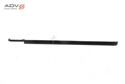 2022 - 2025 KIA CARNAVAL PUERTA DELANTERA IZQUIERDA VENTANA CINTURÓN RESISTENTE SELLO OEM Foto 1 de 4