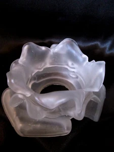TULIPE de LAMPE ART NOUVEAU en PATE de VERRE opaline Lamp Glass - Picture 1 of 3