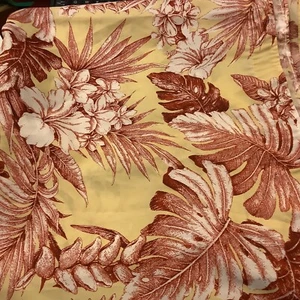 Shower Curtain~Yellow & Red Large Tropical Floral~Polyester~Excellent Quality~ - Picture 1 of 6
