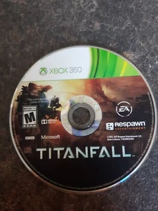 Titanfall 2015 Xbox 360 Game Good Condition (Disc Only) - Picture 1 of 1