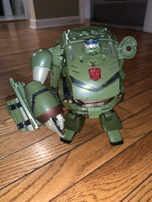 Autobot Bulkhead Animated Voyager Hasbro Transformers Action Figure 2007 - Image 1 of 2