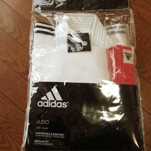 Adidas Judo Gi weiß schwarz gestreift J350-SMU Uniform Set Größe 130 mit rotem Gürtel - Bild 1 von 24