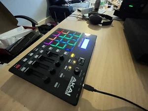 Akai Professional MPD226 USB Midi Controller - Bild 1 von 9