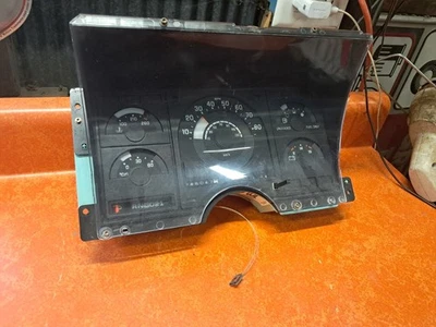 Приборный спидометр указатель кластер 1988-1991 Chevrolet GMC GMT-400 для грузовика - Изображение 1 из 4