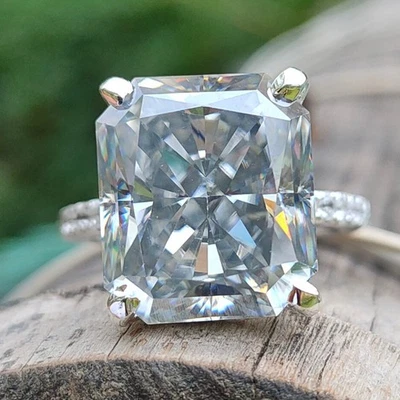 RARO Anillo solitario de diamantes de corte radiante certificado 11,25 quilates sin tachuelas de diamantes Foto 1 de 4