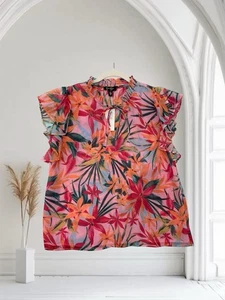 Jessica Simpson Women’s Floral Flutter Sleeve Tie Neck Top Size Small NWT $59 - Picture 1 of 18