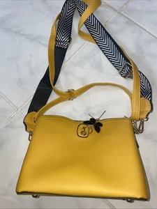 Yellow Purse TWO STRAPS NEW - Picture 1 of 14