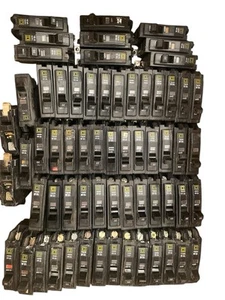 Lot of 50 Square D QOB Circuit Breaker 20A 1 Pole 120/240 Volt - Picture 1 of 5