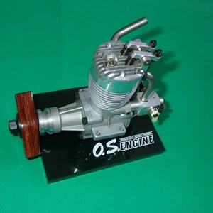 O.S. FS-60 9.95cc open rocker 4 cycle glow engine for R/C airplane, not started - Picture 1 of 8