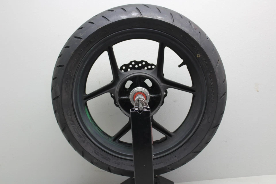 Llanta trasera Kawasaki Ninja 650R 2009-2011 (recta) Foto 1 de 4