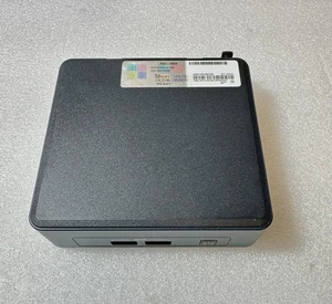Intel NUC SBNUC11TNKi5000 Intel Core i5-1135G7 16GB RAM * 1TBGB SSD * AC Adapter - Afbeelding 1 van 7