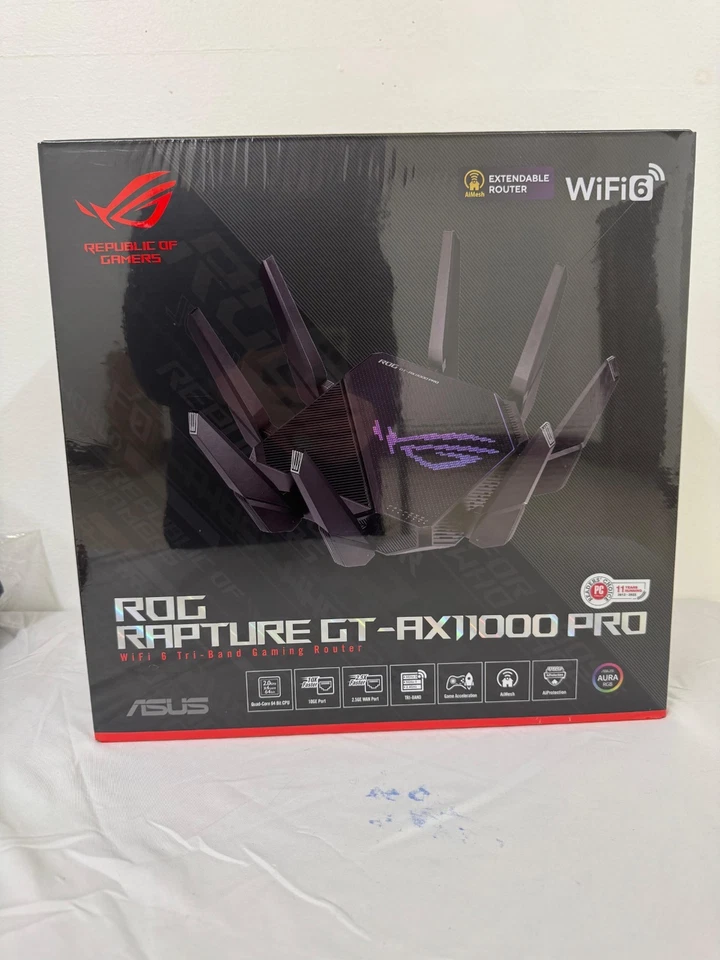 ASUS ROG Rapture GT-AX11000 Pro Foto 1 de 4