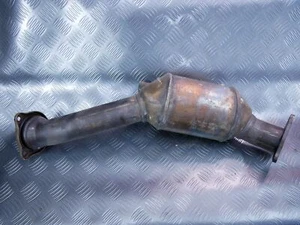 Katalizator lewy 7L8254301Q AUDI Q7 4L LIFT 3.0 TFSI - Foto 1 di 2