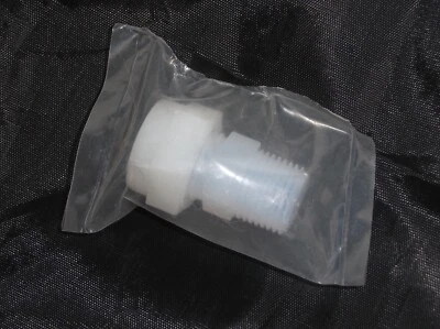 1/2 tube x 1/2 MNPT PFA Compression MALE CONNECTOR Entegris Galtek 1/2" 1/2 in. - Image 1 of 4