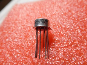 Lote de 1: UA723CL (LM723) IC vintage.  Vendedor de EE. UU., ¡envío rápido! - Imagen 1 de 2
