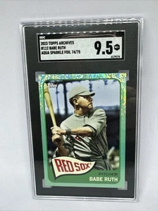 BABE RUTH 2023 TOPPS ARCHIVES AQUA SPARKLE FOIL 74/75 BOSTON RED SOX SGC 9.5 - Imagen 1 de 2
