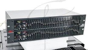 DBX 2231 31 Band Stereo Graphic Equalizer/Limiter Type III™ Noise Reduction XLR - Picture 1 of 7