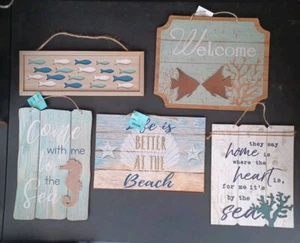Lot of 5 “BEACH THEMED “ WOOD Hanging SIGNS. HOME DECOR - NWT - Fish, Seahorse - Picture 1 of 6