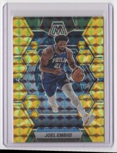 2022-23 Panini Mosaic Reactive Yellow Joel Embiid Philadelphia 76ers #141