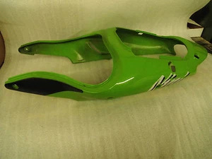1. Kawasaki ZX9 R ZX900 C Rear Fairing Green - Picture 1 of 10