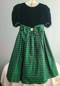 Vintage Sylvia Whyte Occasion GIRLS DRESS Size 12 Green Plaid Bow Holiday Velvet - Picture 1 of 9