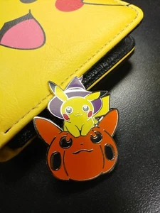 pokemon pikachu halloween pumpkin pin hard enamel - Picture 1 of 4