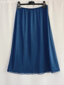 VINTAGE NAVY BLUE WARNERS PERFECT MEASURE NYLON HALF SLIP USA MADE MEDIUM EUC - Picture 1 of 6