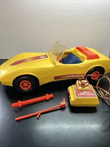 Telecomando Barbie Mattel 1979 giallo Super Vette auto sportiva per ricambi W2 - Foto 1 di 16