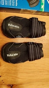 Trixie Pfotenschutz Schuhe für Hunde Größe M (Fox Terrier, Beagle) UNBENUTZT - Bild 1 von 2