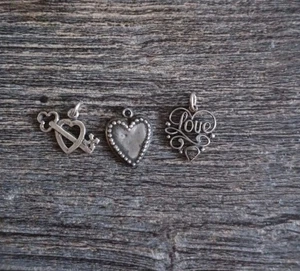 Lot Of 3 Vintage Estate Sterling Silver 925 Small Love Theme Charms Heart Key - Picture 1 of 5