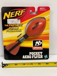 Hasbro NERF Sports Pocket Aero Flyer Football 2011 BRANDNEU 36256 - Bild 1 von 1