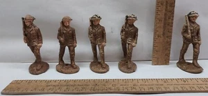 5 vintage TOY SOLDIERS - Wood Composite - heavy wear - Picture 1 of 11