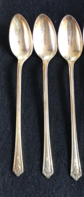 Utensilios de cubiertos plateados Her Majesty 3 cucharas de té helado helado soda mono Foto 1 de 4