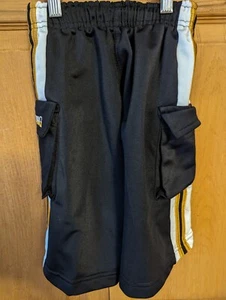 boys Spalding shorts - Picture 1 of 5