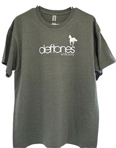 Nueva Camiseta Personalizada Plancha Sobre DEFTONES Logo Blanco Pony Verde Jaspeado Talla S L M XL - Imagen 1 de 9