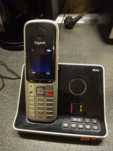 Siemens Gigaset E810A Telefon bezprzewodowy DECT z automatyczną sekretarką - Zdjęcie 1 z 6