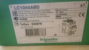 1pcs Schneider LC1D50ABD 24VDC contactor 3Poles 50A - Picture 1 of 4