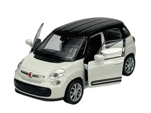 WELLY 2013 FIAT 500L WHITE 1:34 DIE CAST METAL MODEL NEW IN BOX 43658 - Picture 1 of 7
