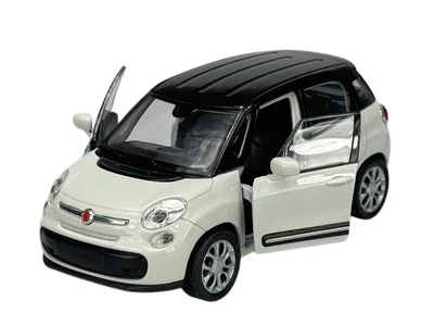WELLY 2013 FIAT 500L WHITE 1:34 DIE CAST METAL MODEL NEW IN BOX 43658 - Image 1 of 4