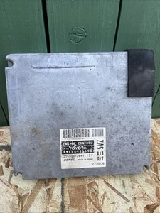 01-02 Toyota 4Runner Engine Computer Control Module ECM ECU 89666-35590 - Picture 1 of 10