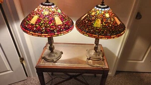 Pair Russian Tiffany Replica Lamps w/ Beautiful Imprinted Bases - Picture 1 of 10